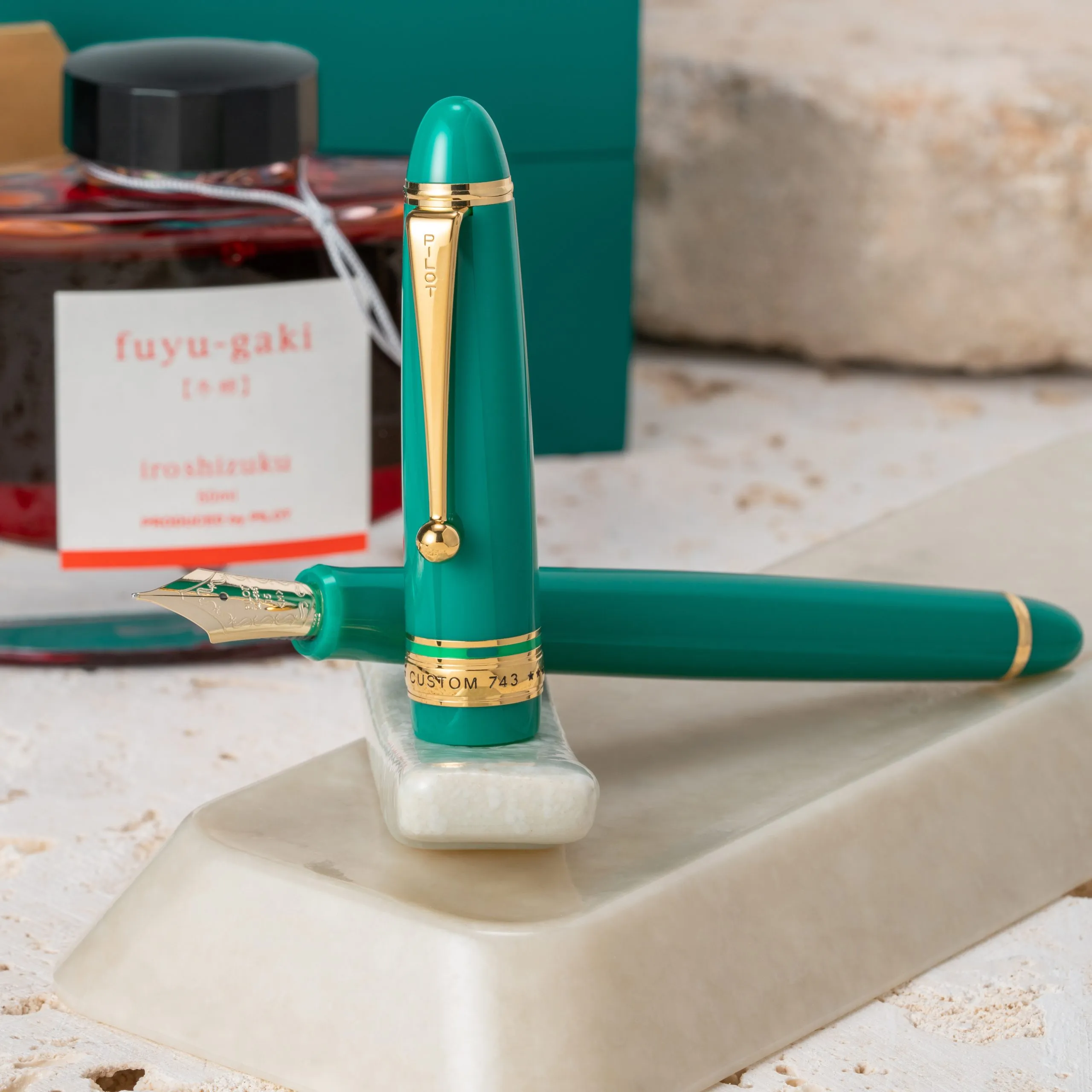 US Exclusive - Pilot Custom 743 Verdigris Green Fountain Pen