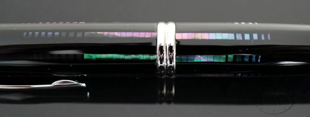 Namiki by Pilot Vanishing Point Collection - Raden Water Surface Fountain Pen