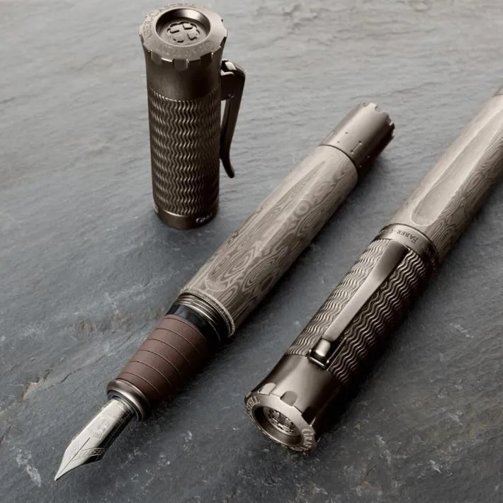 Graf von Faber-Castell Pen of the Year 2021 Knights Fountain Pen