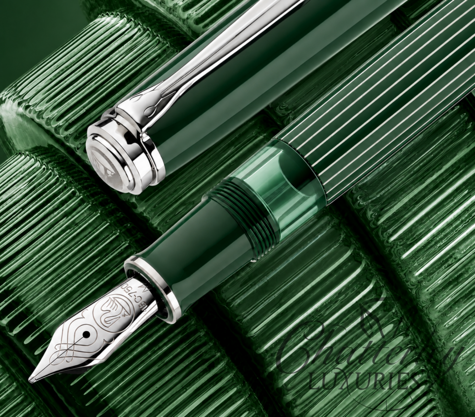 Pelikan Souveran M815 Metal Striped Racing Green Special Edition Fountain Pen
