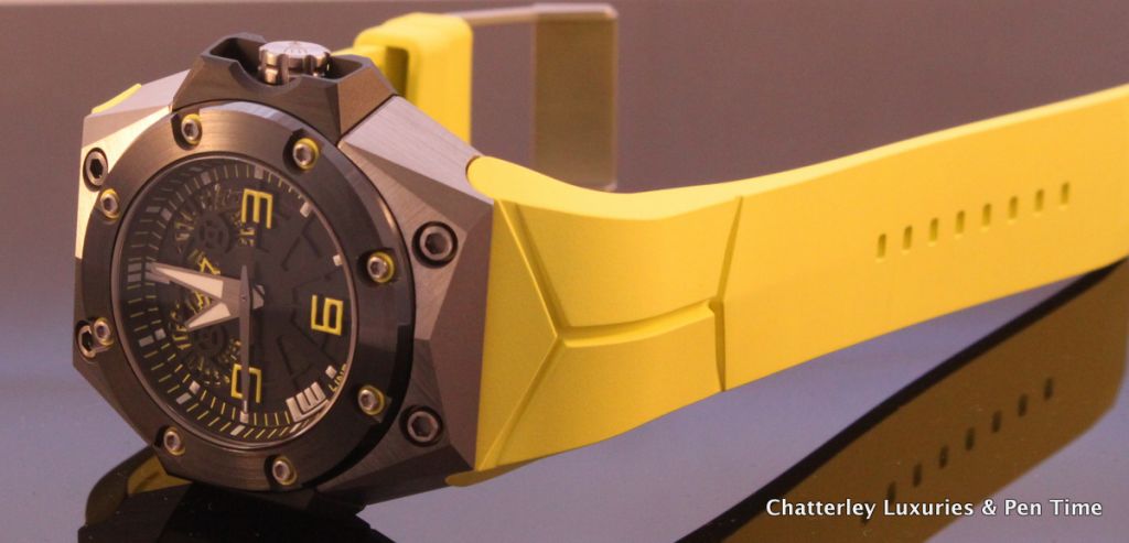 Linde Werdelin Oktopus 2 Titanium Yellow Limited Edition Dive Watch