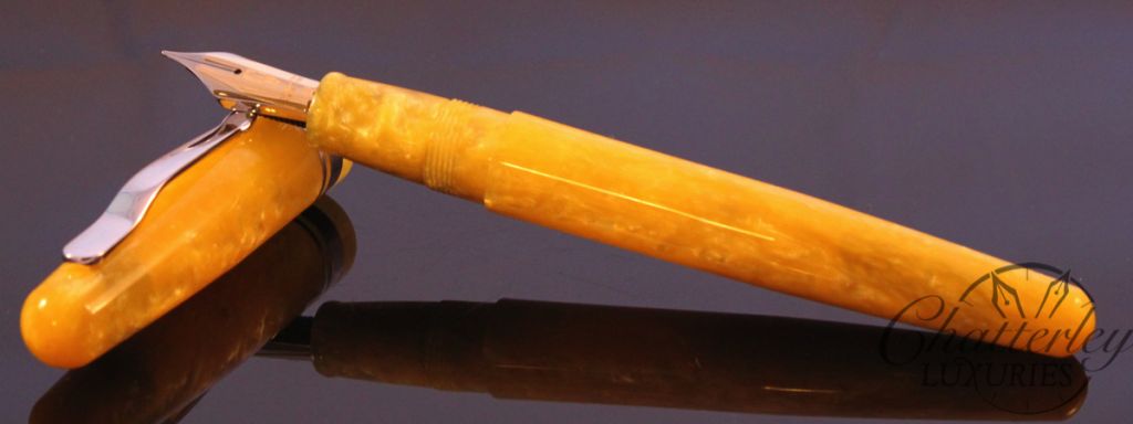 Delta Fusion 82 Limited Edition pens yellow 2