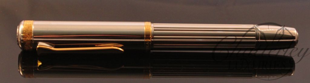 Pelikan Majesty 7000 M Sterling Silver Limited Edition Fountain Pen (3)