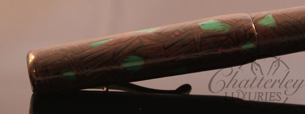 Hand Painted Voyager Meteor Fountain Pen (1)