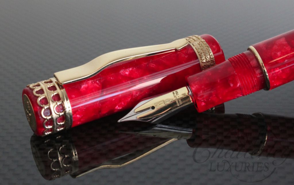 Delta Romeo and Juliet Red Fountain Pen1