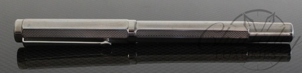 Danitrio Metal Octagonal Pen Silver Fountain Pen2