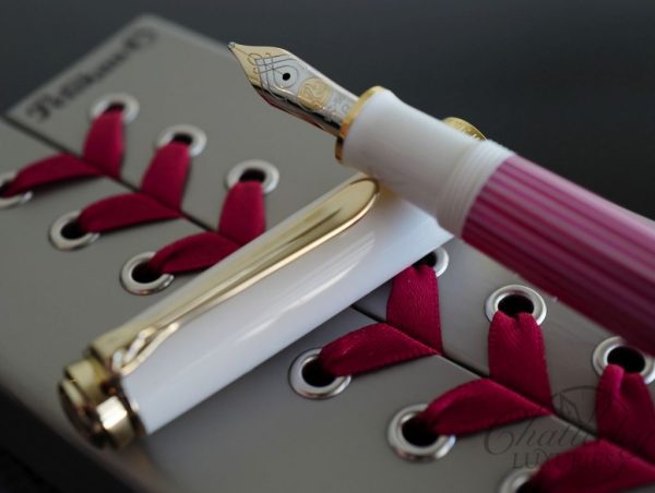 Pelikan Souveran M600 Pink Special Edition Fountain Pen