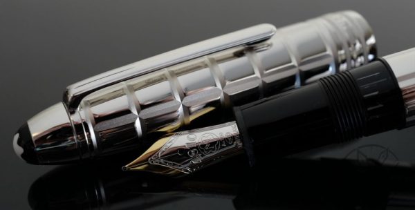 Montblanc 146 Meisterstück Solitaire Platinum-Plated Facet LeGrand Fountain Pen