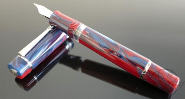 Delta DolceVita Gallery Blue Moon Piston Fountain Pen