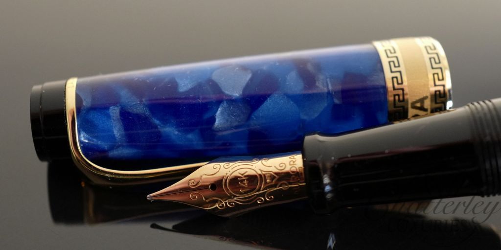 Aurora Optima Blue with Gold Auroloide Fountain Pen