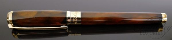 ST Dupont Atelier Navy Brown Lacquer Fountain Pen - Yellow Gold