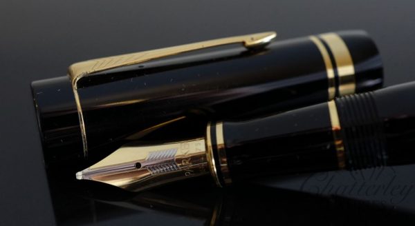 Parker Duofold Centennial Black with Gold Trim Fountain Pen