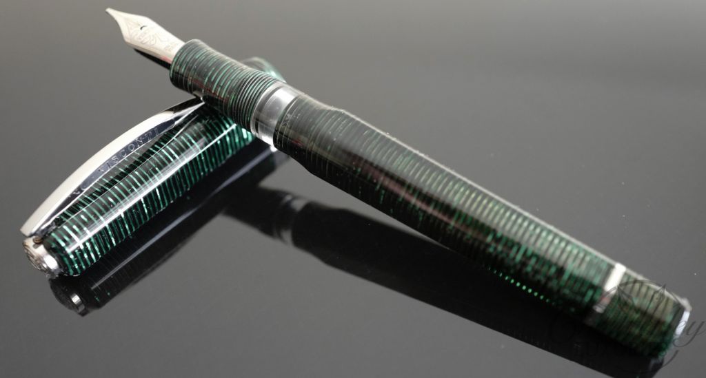 Visconti Wall Street Green Limited Edition Fountain Pen Special 