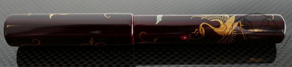 Danitrio Maki-e Ancient Flower Design Tame-nuri on Hakkaku (Octogon) Fountain Pen