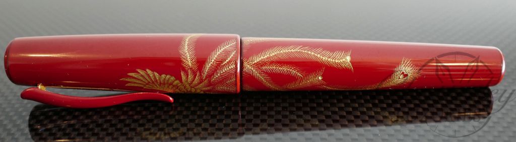 Danitrio Chinkin Peacock Red Fountain Pen on Flat-top Tukumi with painted clip