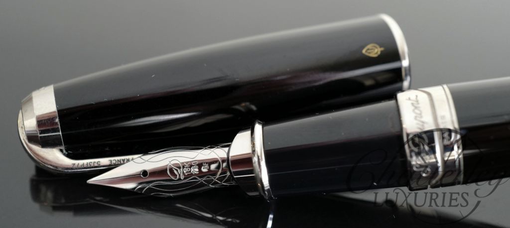 STYLO ST DUPONT LIGNE D ATELIER 415106L BILLE LAQUE LACQUERBALLPOINT PEN  Plaqué or Marron ref.1143137 - Joli Closet