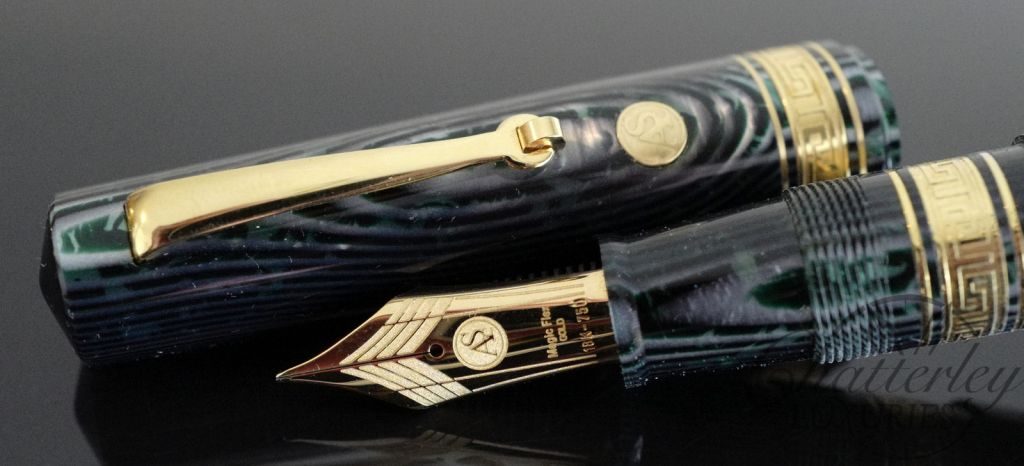 Armando Simoni Club Bologna Extra Arco Green (partial Spina) Celluloid  Fountain Pen - Chatterley