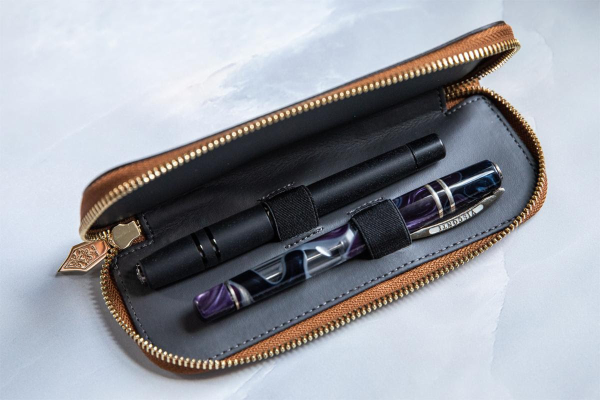 Nakaya Leather Pen Case