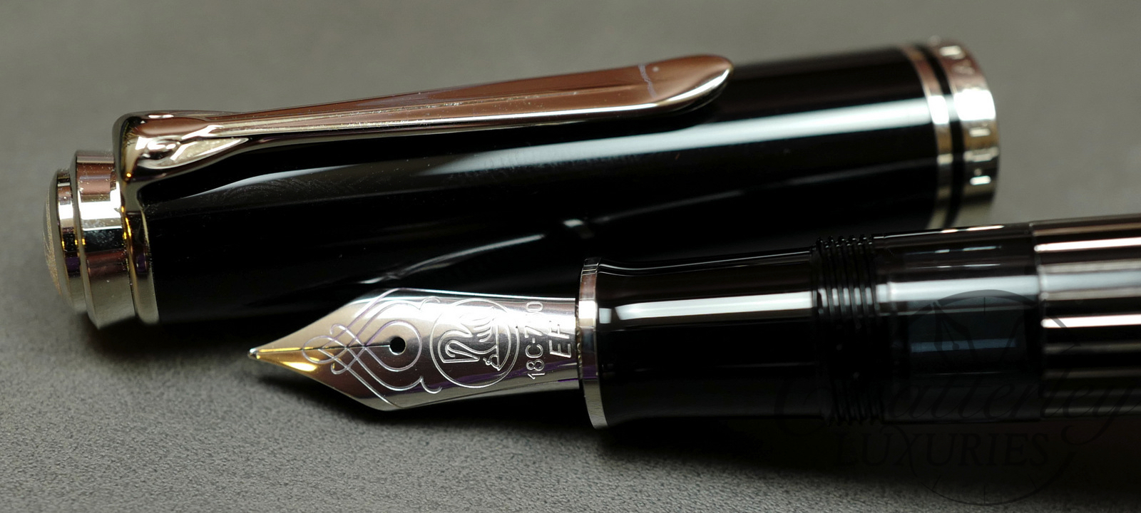 oosten accu credit Pelikan Souveran M815 Metal Striped Limited Edition Fountain Pen