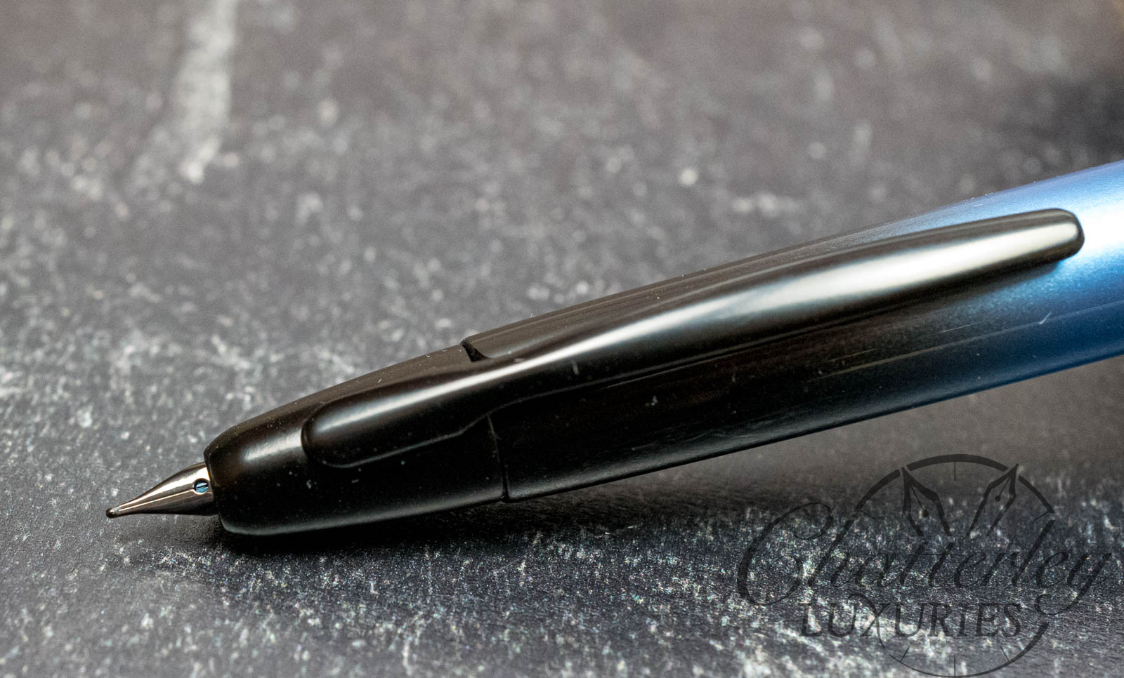 Pilot 2021 Limited Edition Black Ice Vanishing Point Fountain Pen -  Chatterley