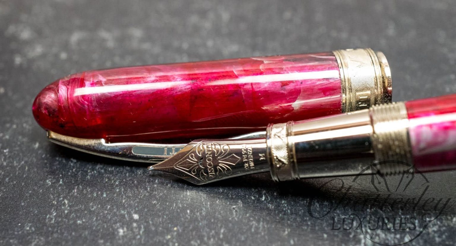 visconti-van-gogh-maxi-brushed-burgundy-fountain-pen