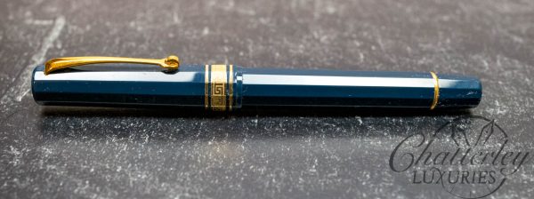 Omas Old Style Arte Italiana Blue Cotton Mini Milord Fountain Pen - Image 2