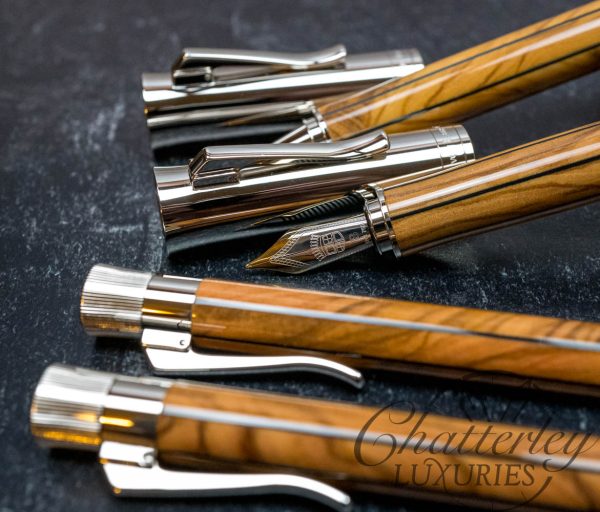 Graf Von Faber-Castell 118541 – Vassoio Portapenne In Pelle Granulata Marrone – Eleganza Da Scrivania