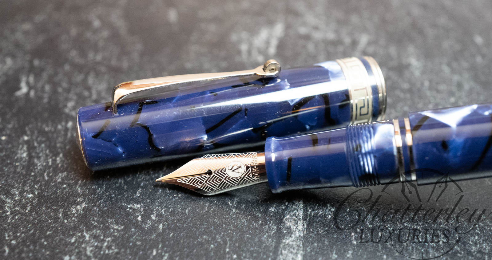 Armando Simoni Club Bologna Medio Blue La Royale Celluloid Fountain Pen