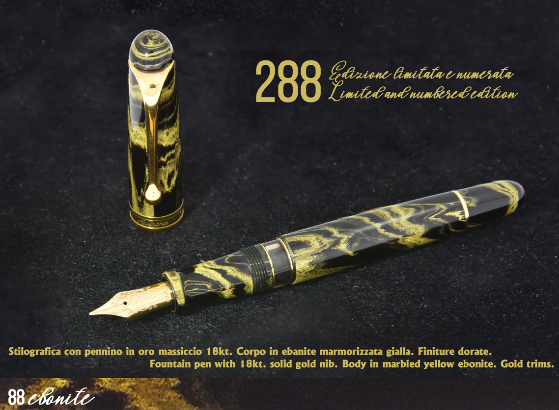 Aurora 88 Small Fountain Pen, Silver .925, Gold trim, 816 - Iguana