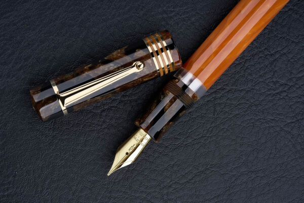 Delta Sforza Limited Edition Fountain Pen (Gold Trim) - Image 2