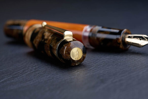 Delta Sforza Limited Edition Fountain Pen (Gold Trim) - Image 4