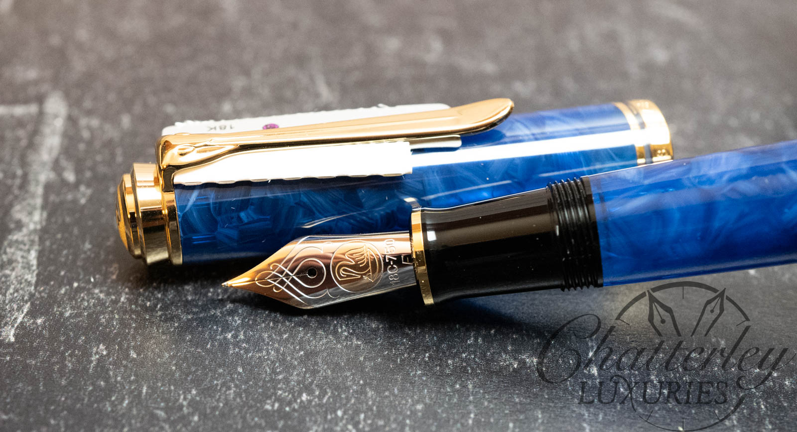 Pelikan Souveran M800 Blue O' Blue Fountain Pen