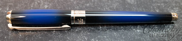 ST Dupont Line D Medium Blue Lacquer Fountain Pen - Image 2