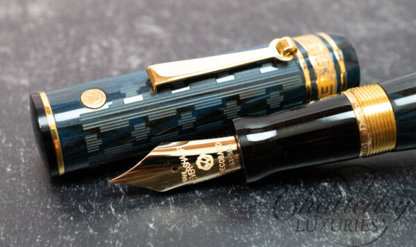 Wahl Eversharp DECOBAND Ebonite Ripple Chased Fountain Pen Collection - Image 6