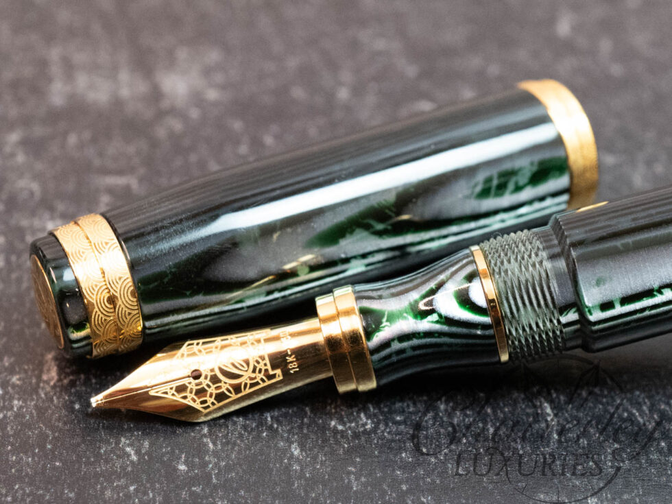 Bexley Golden Age Arco Green Limited Edition Fountain Pen