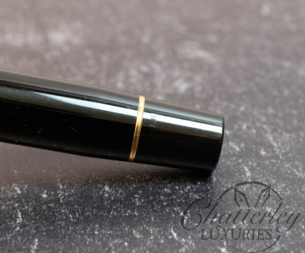 Parker Duofold Centennial GT Black Fountain Pen - Image 3