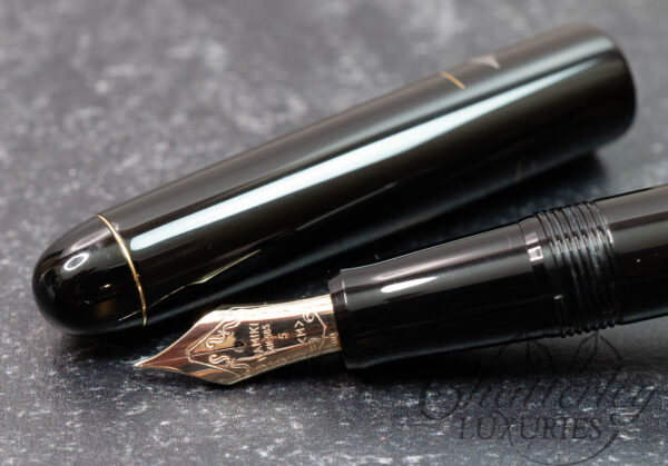 Namiki Nippon Art Wildflower Fountain Pen