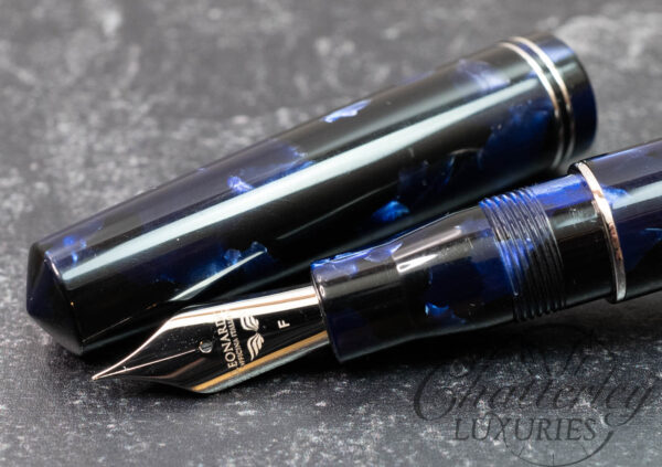Leonardo Momento Zero Rhodium Trim Blue Sorrento Fountain Pen