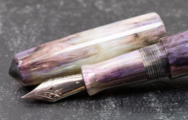 Walltown Pens Catsburg Model in Violet Abalone (81) Fountain Pen