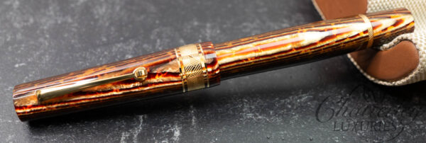 Leonardo Momento Zero Grande Cuspide Arco Brown Celluloid Limited Edition Fountain Pen - Image 3