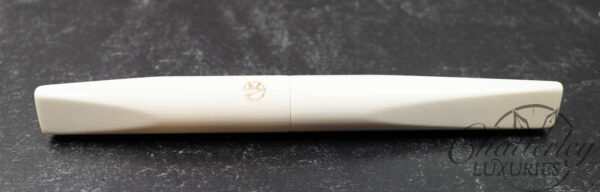Newton Chatterley G10 Prospector White Fountain Pen - Image 2