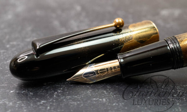 2006 Namiki Yukari Royale Maki-e Night Scene of Pavilion Fountain Pen by Michifumi Kawaguchi