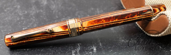 Omas Paragon Extra Old Style 1991 Brown Arco Celluloid Gold Trim Fountain Pen - Image 3