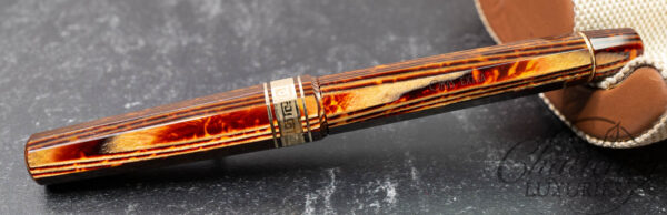 Omas Paragon Extra Old Style 1991 Brown Arco Celluloid Gold Trim Fountain Pen - Image 5