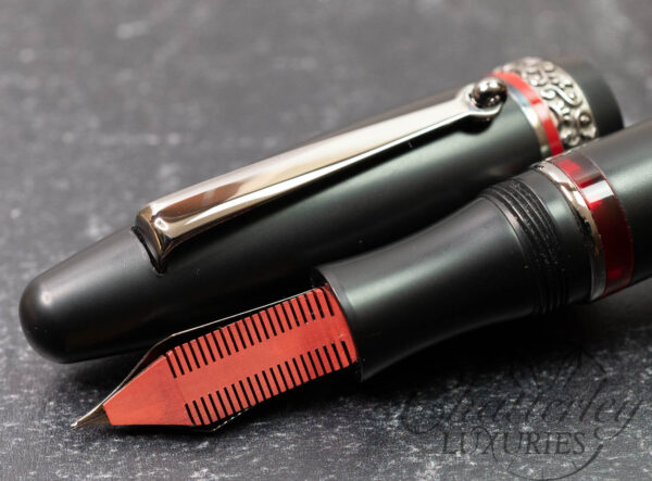 Maiora Ogiva Racing Fountain Pen - Image 3