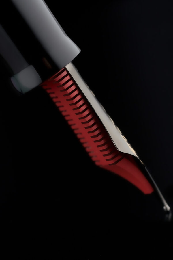 Delta Simbu Indigenous People Collection 2025 "Dancing Skeletons" Black and Vermeil Limited Edition Fountain Pen - Image 9