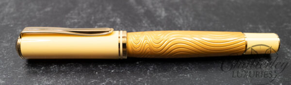 Pelikan M640 Sahara Special Edition Fountain Pen - Image 2
