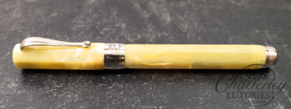 Montegrappa Symphony Parchment celluloid Fountain Pen - Image 2