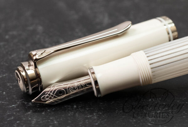 Pelikan Special Edition Souverän M605 White Transparent Fountain Pen