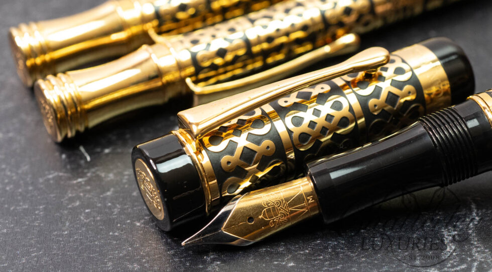 Vatican Museum Gray Fountain Pen, Ballpoint and Mechanical Pencil Set